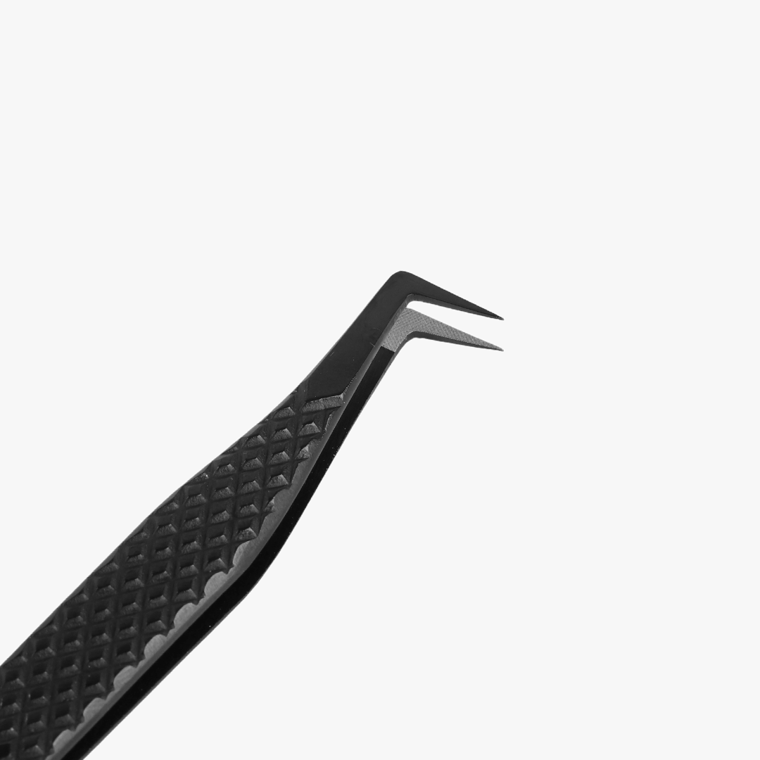 VA-01 Fiber Tip Black Coated Curved Tweezers for Volume Lashes SC